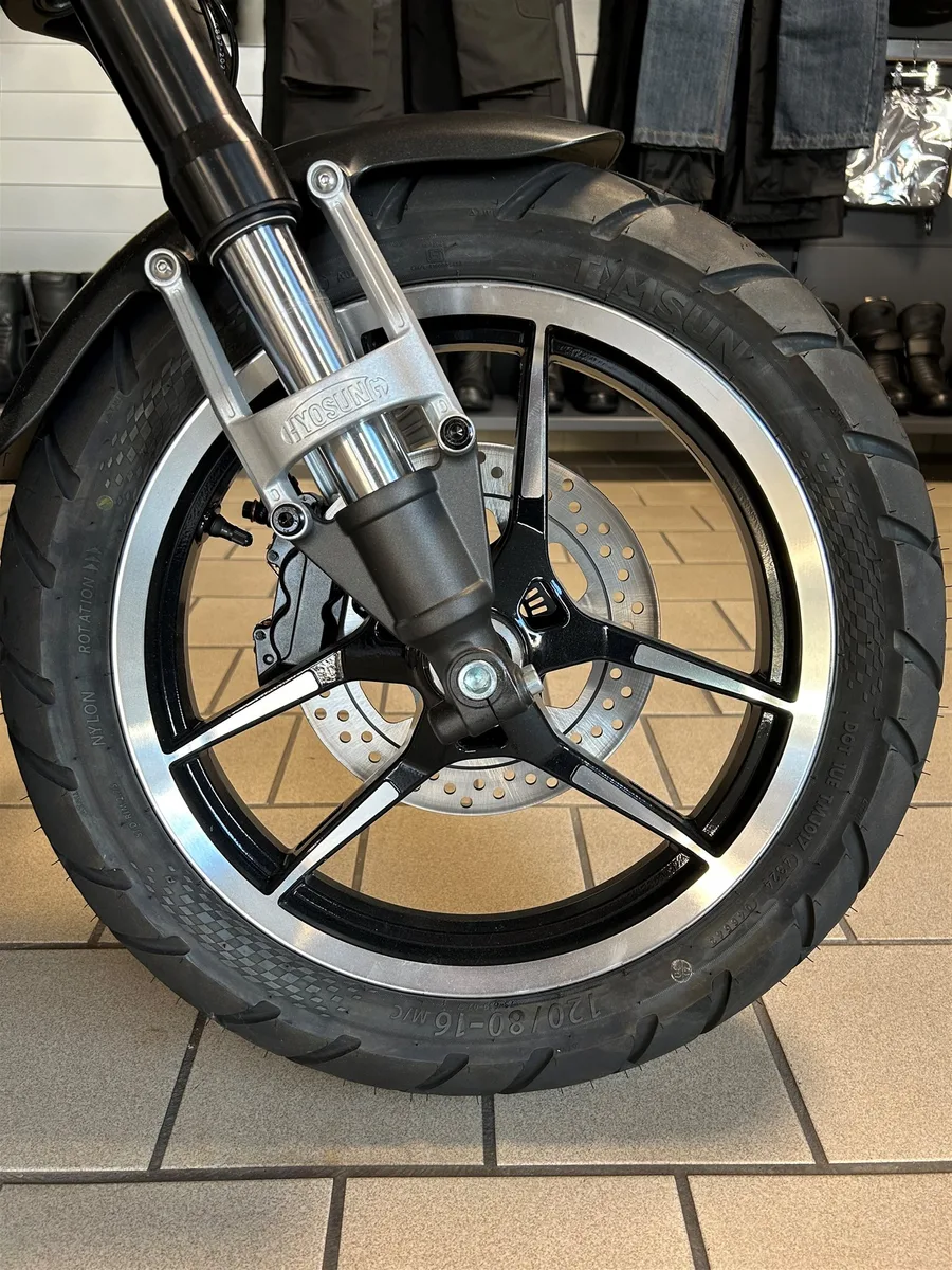 Hyosung GV 125 X ABS