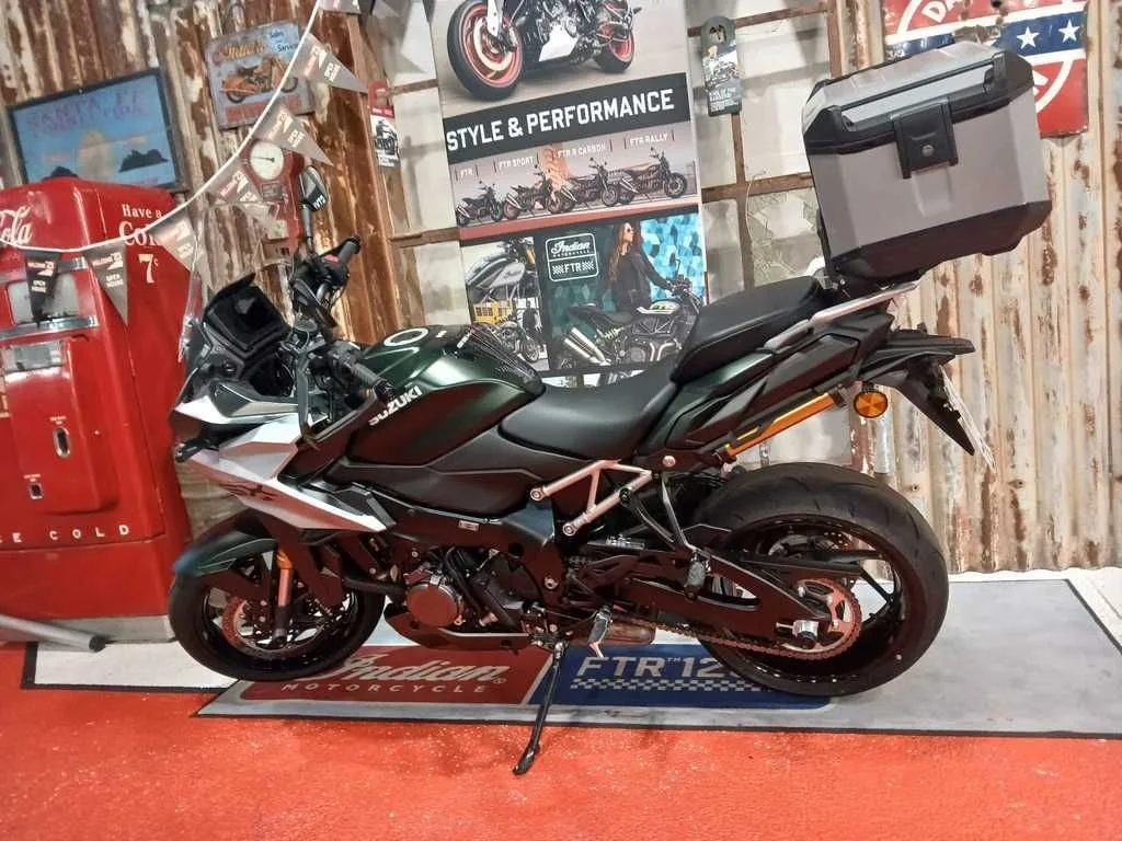 Suzuki GSX-S1000GX