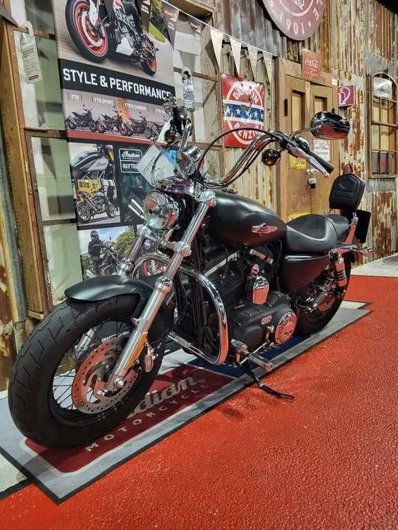 Harley-Davidson Sportster XL 1200C Custom 1200CB SPORTSTER CUSTOM