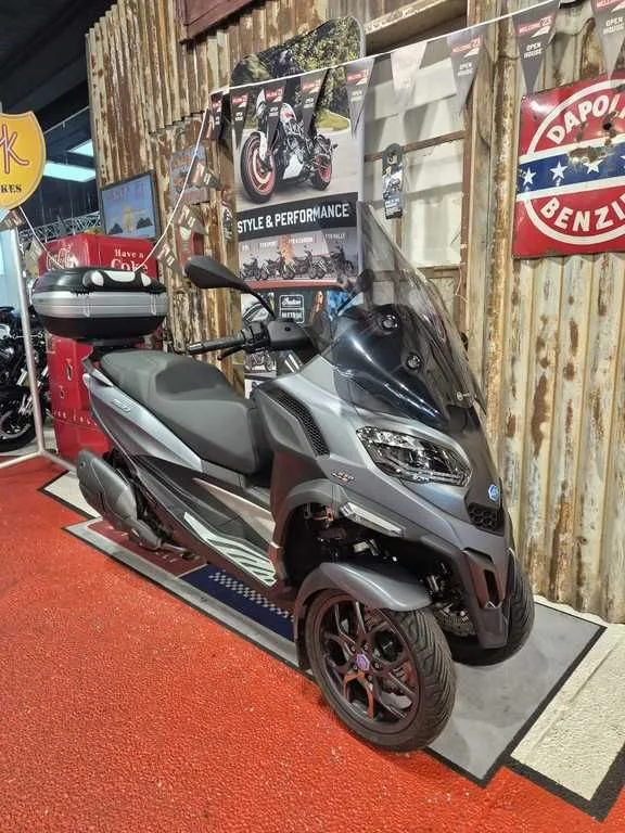 Piaggio MP3 530 HPE Exclusive