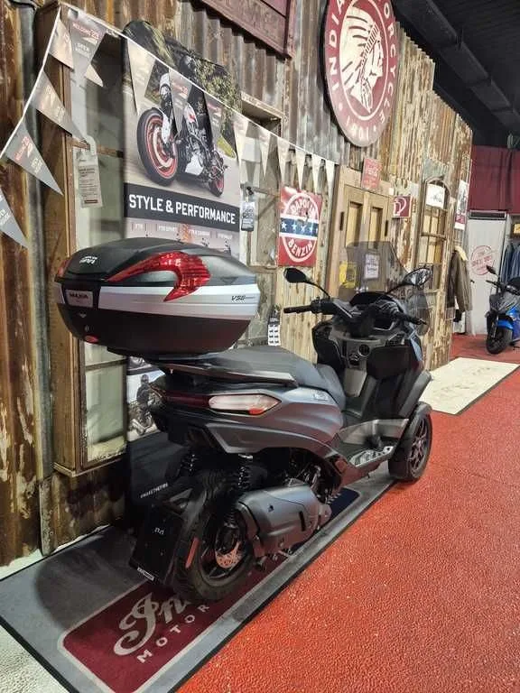 Piaggio MP3 530 HPE Exclusive