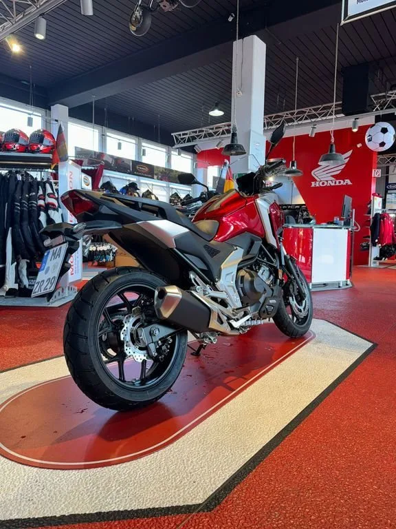 Honda NC750X DCT