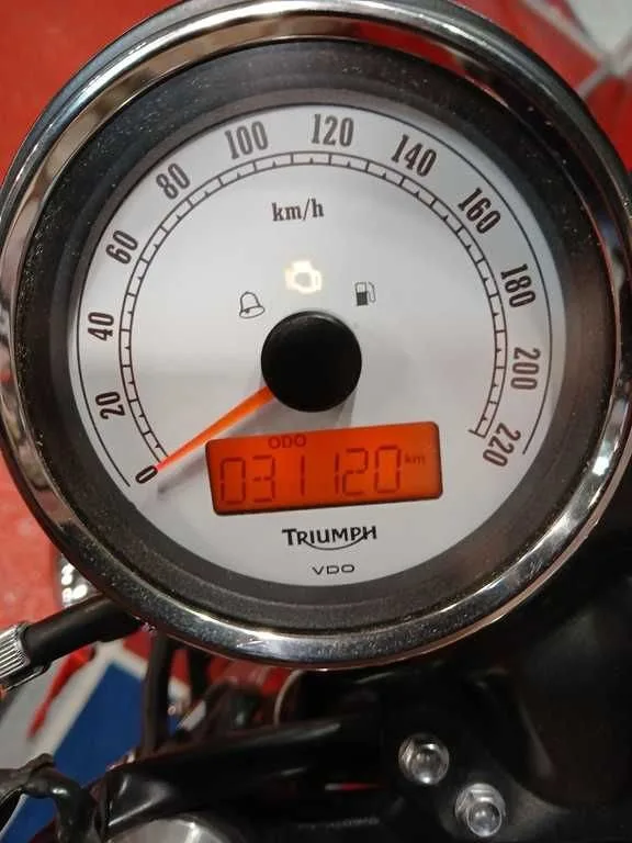 Triumph Thruxton