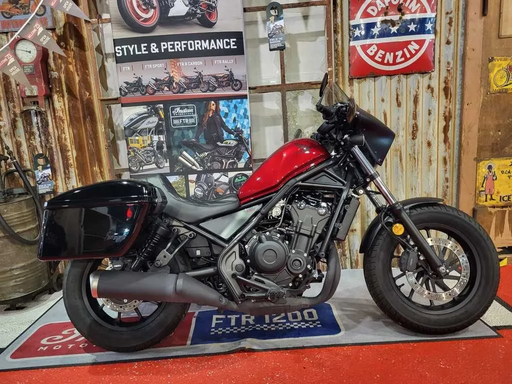 Honda CMX500 Rebel