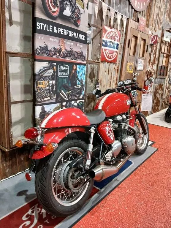 Triumph Thruxton
