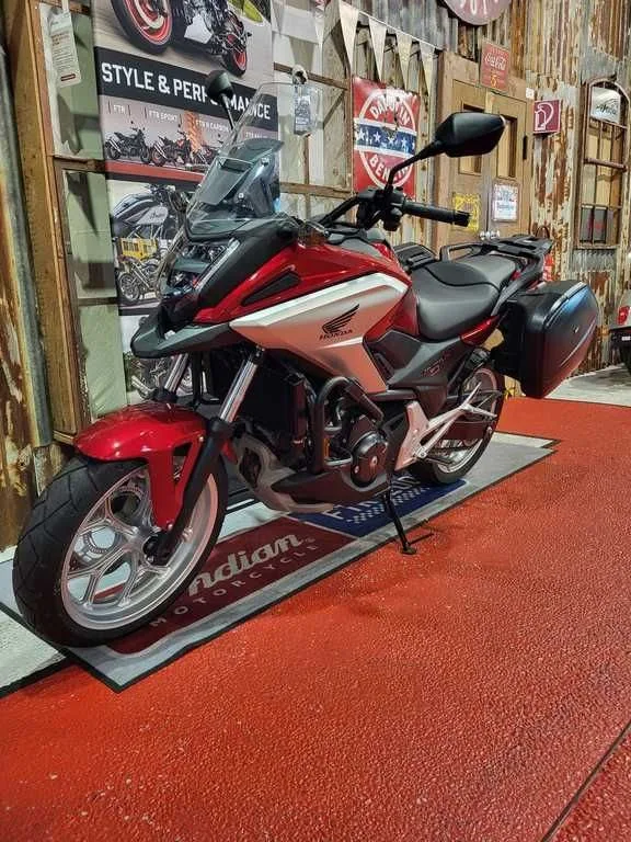 Honda NC750X DCT