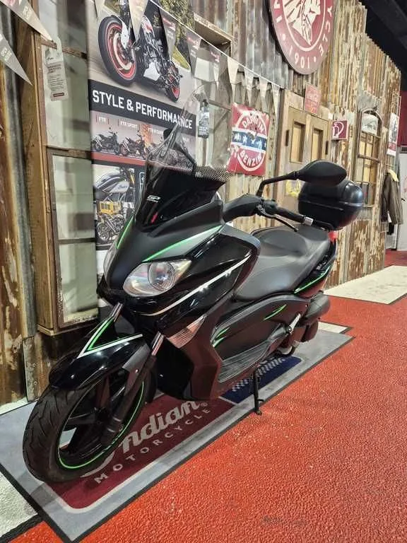 Yamaha Majesty YP250