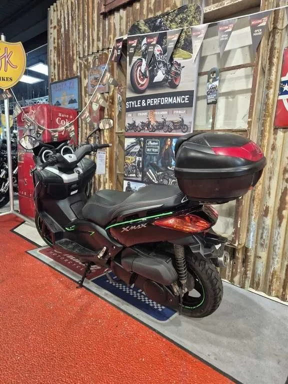 Yamaha Majesty YP250