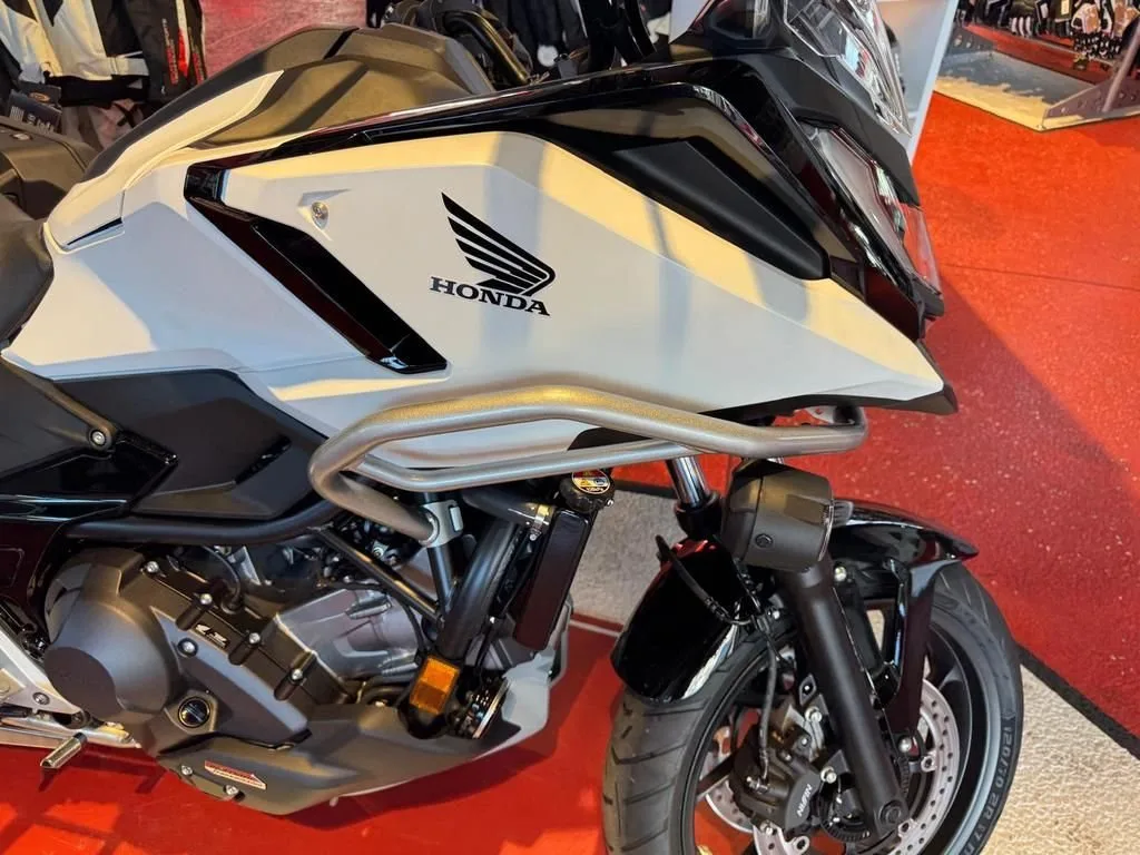 Honda NC750X DS DCT \*\*SHOWROOM-PAKET\*\*
