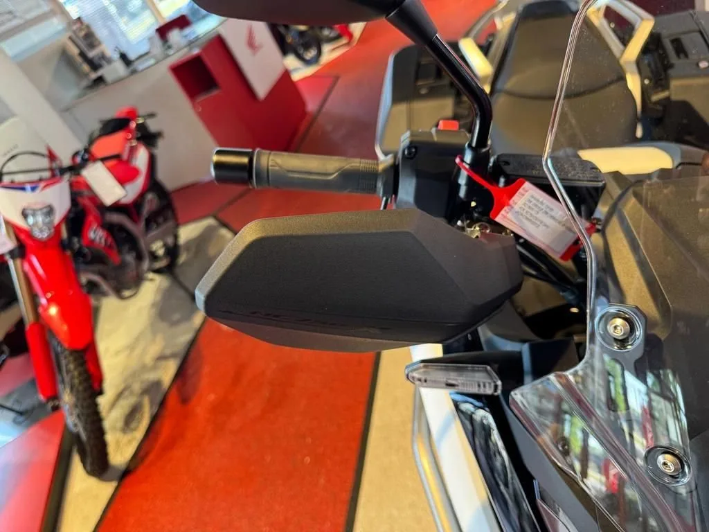 Honda NC750X DS DCT \*\*SHOWROOM-PAKET\*\*