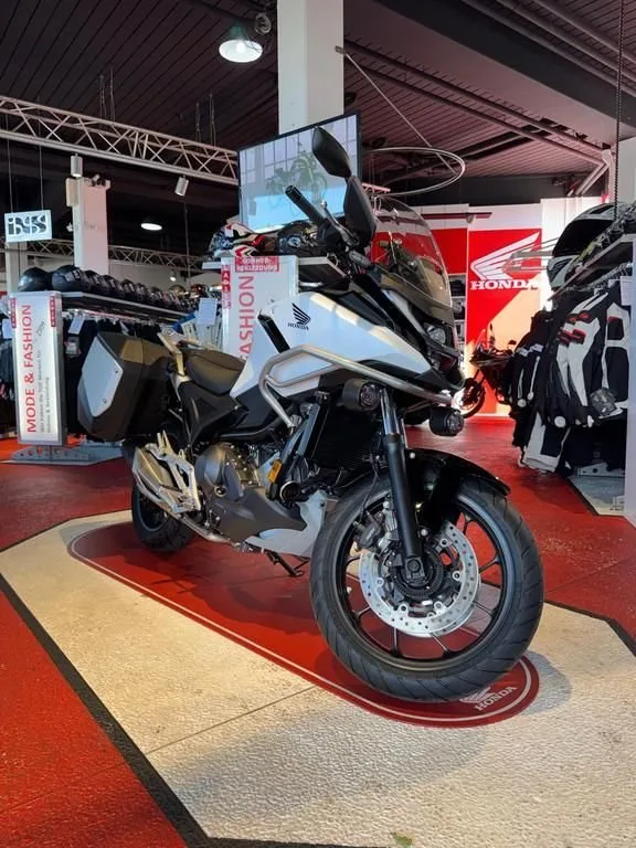 Honda NC750X DS DCT \*\*SHOWROOM-PAKET\*\*