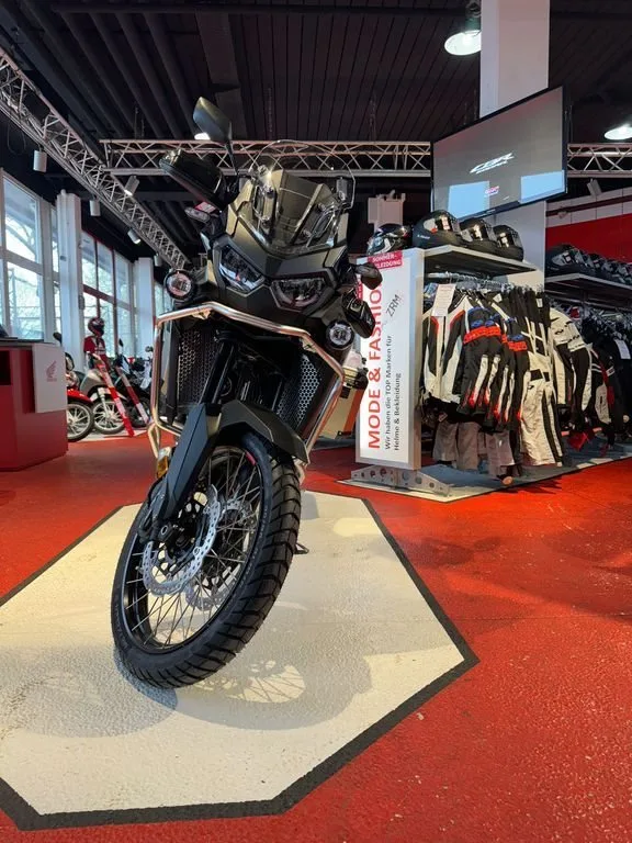 Honda CRF1100L Africa Twin
