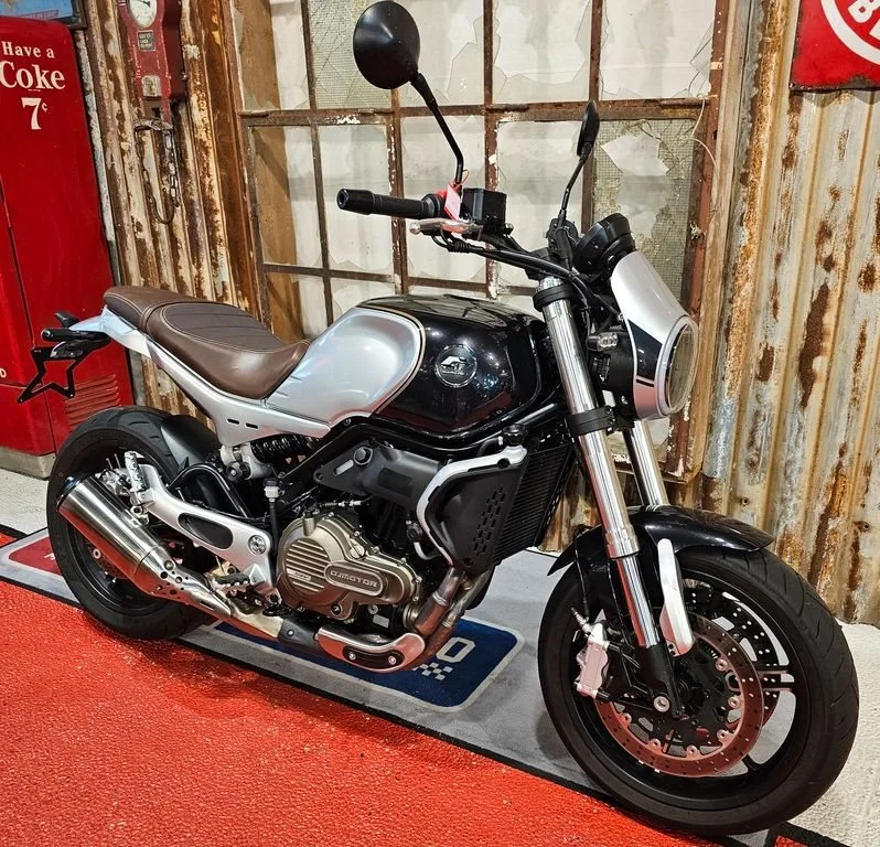 QJ Motor SRV 550