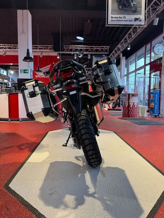 Honda CRF1100L Africa Twin