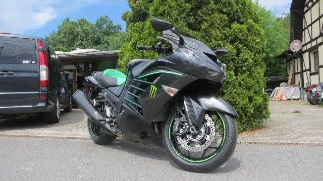Kawasaki ZZR 1400