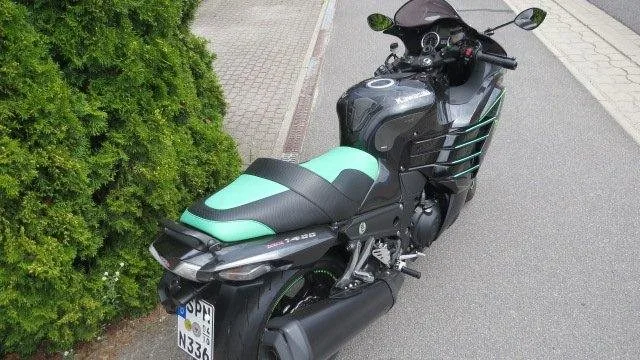 Kawasaki ZZR 1400