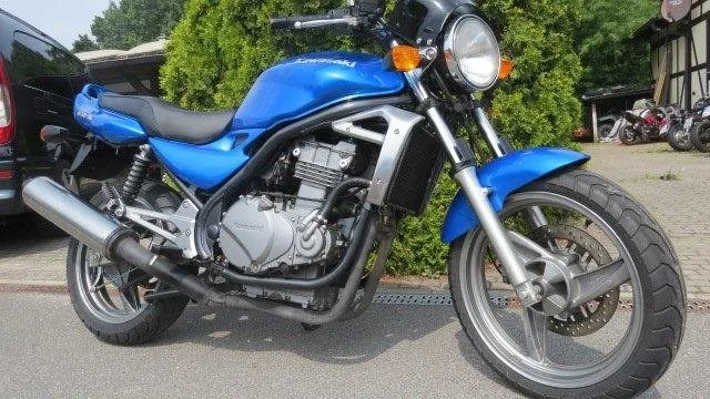 Kawasaki ER-5