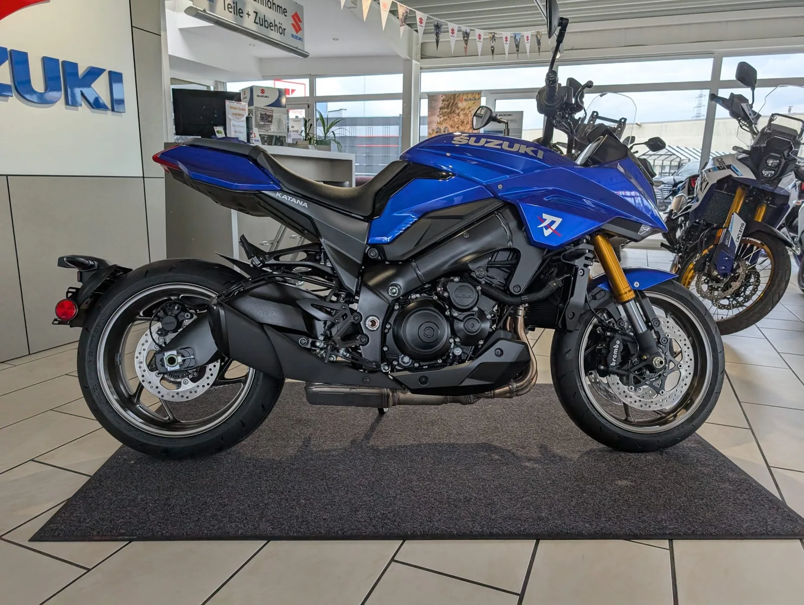 Suzuki GSX-S1000 Katana