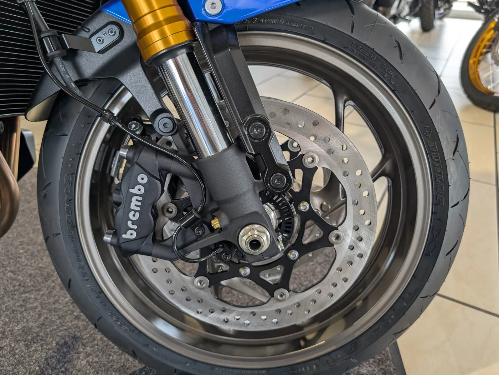 Suzuki GSX-S1000 Katana