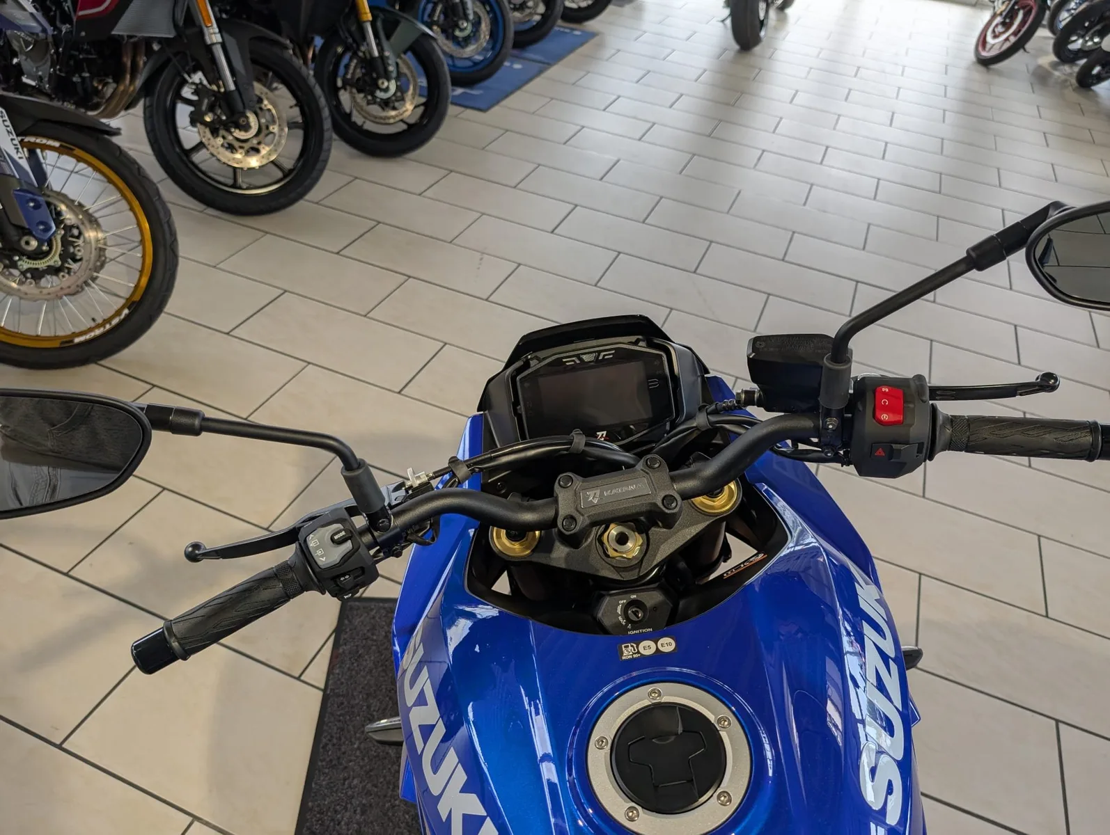 Suzuki GSX-S1000 Katana