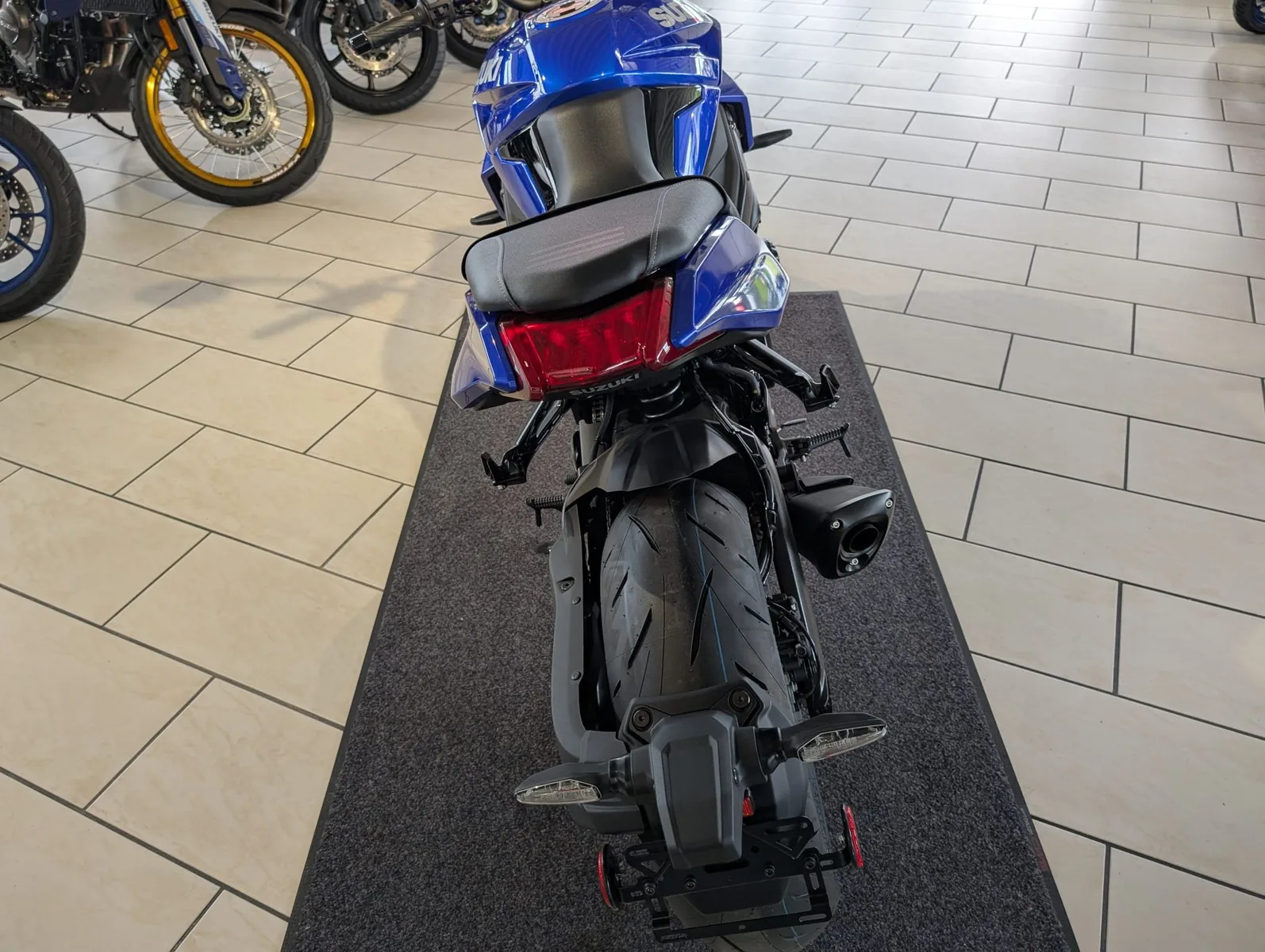 Suzuki GSX-S1000 Katana