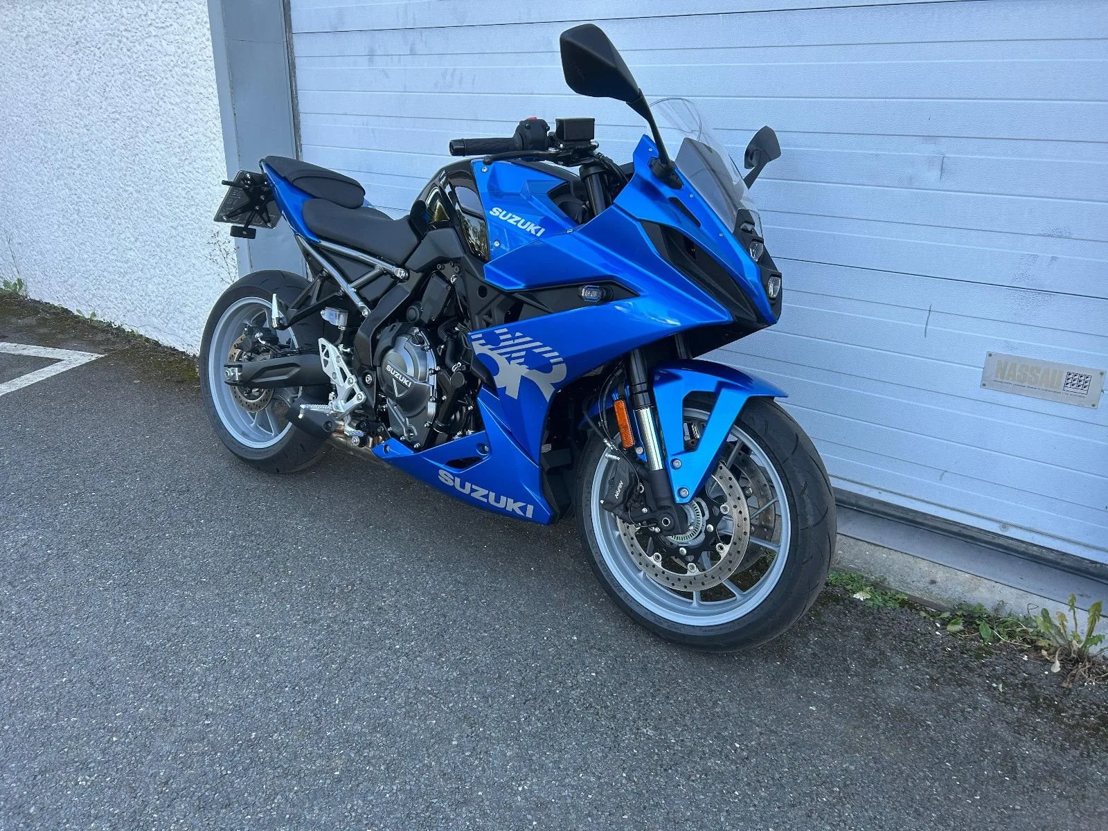Suzuki GSX-8R