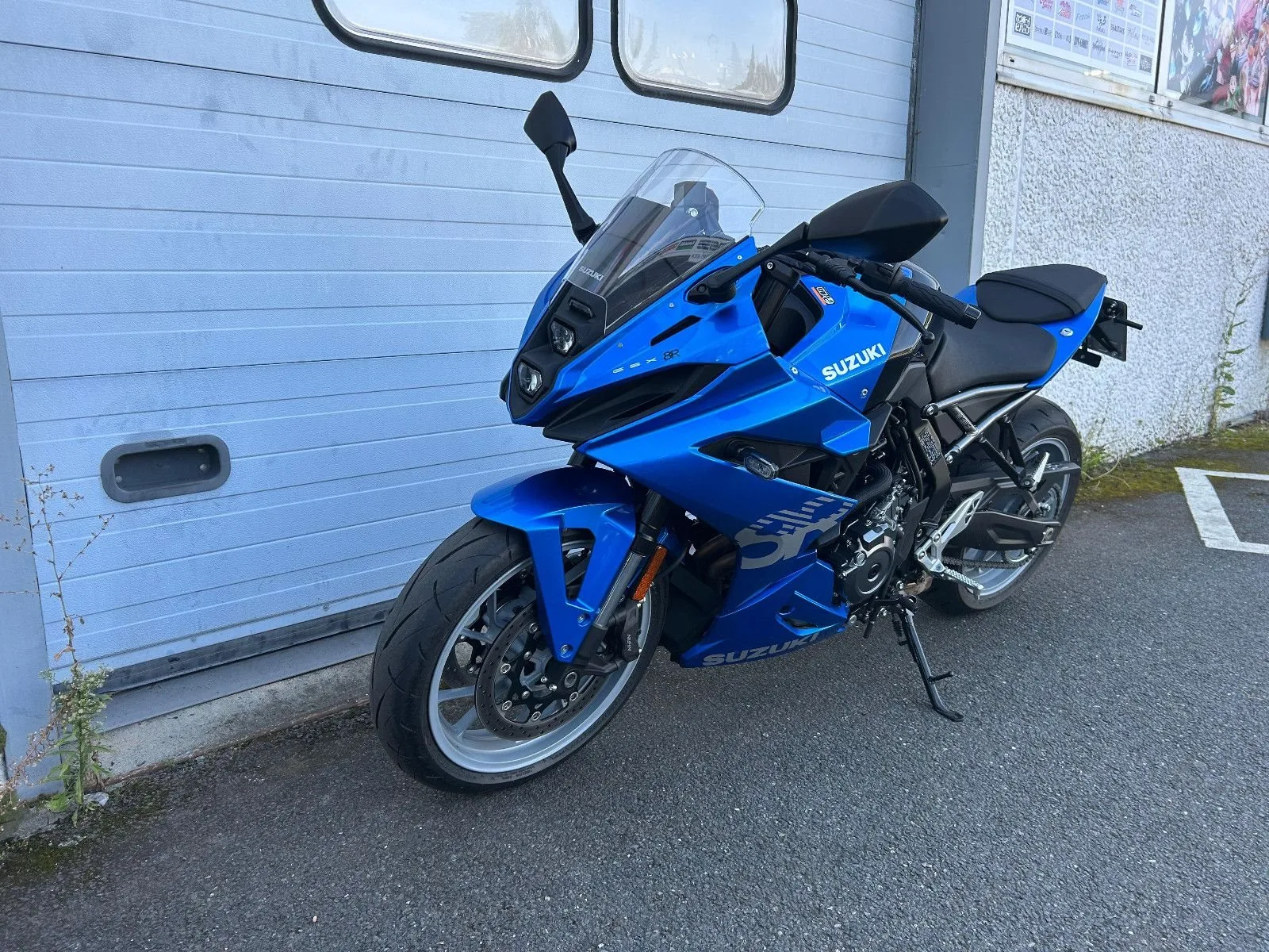 Suzuki GSX-8R