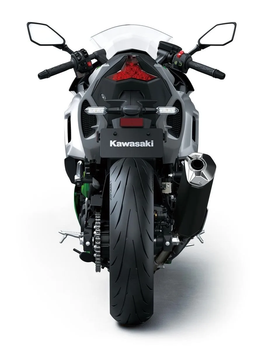 Kawasaki Ninja 7 Hybrid Aktionspreis