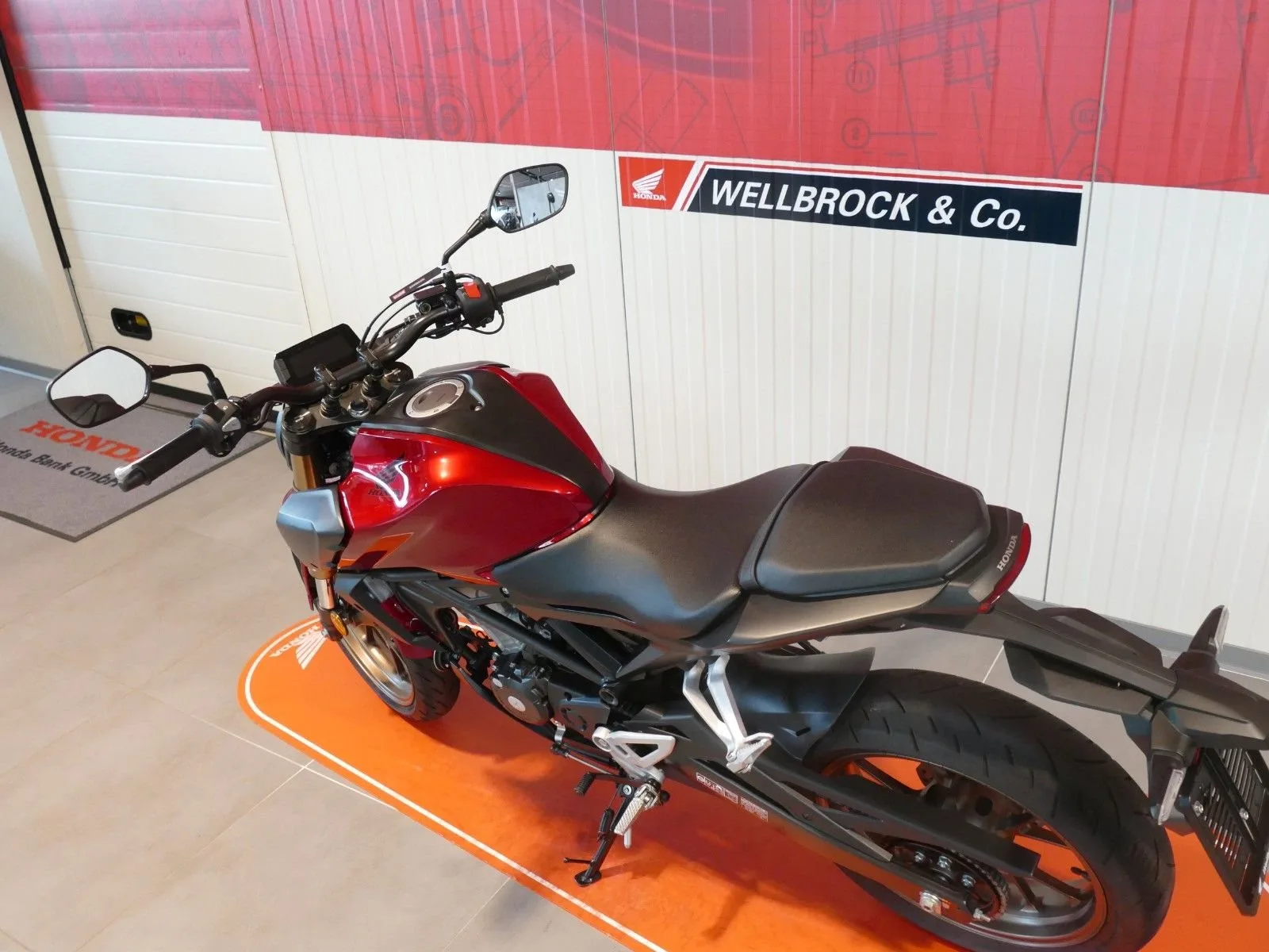 Honda CB125R