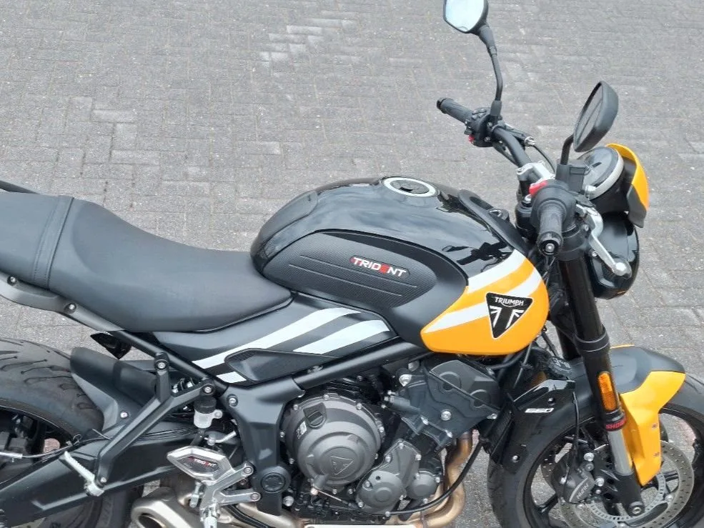 Triumph Trident 660