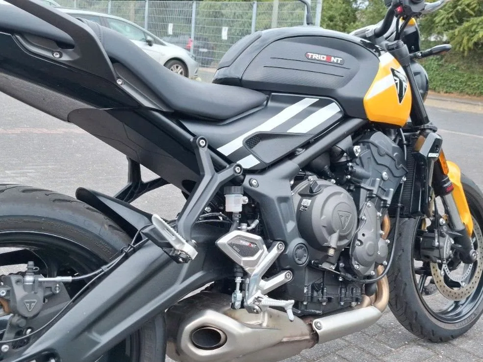 Triumph Trident 660
