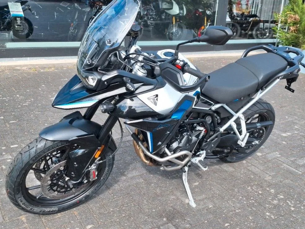 Triumph Tiger 900 Alpine Edition