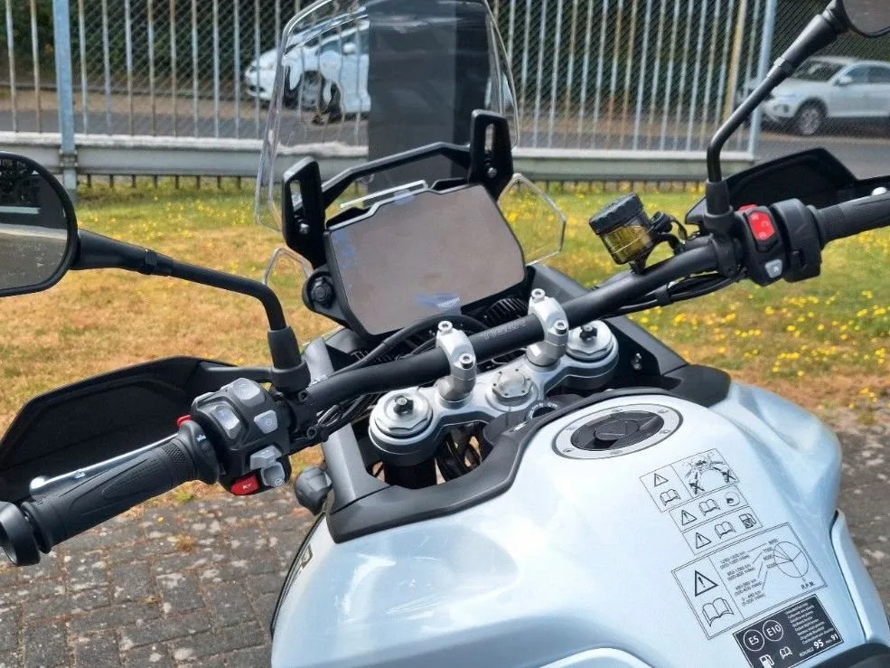 Triumph Tiger 900 Alpine Edition