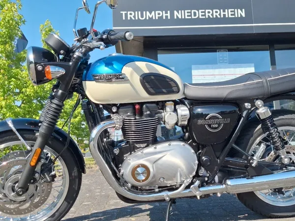 Triumph Bonneville T120