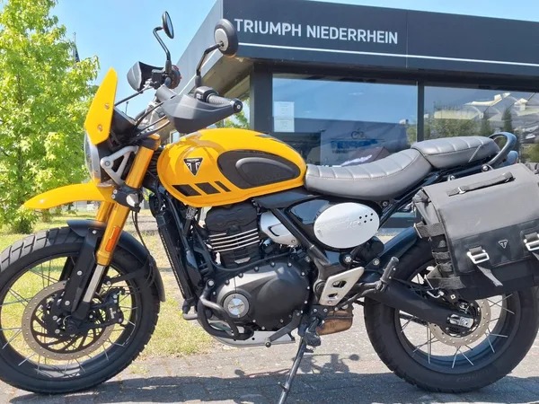 Triumph Scrambler 400 XC