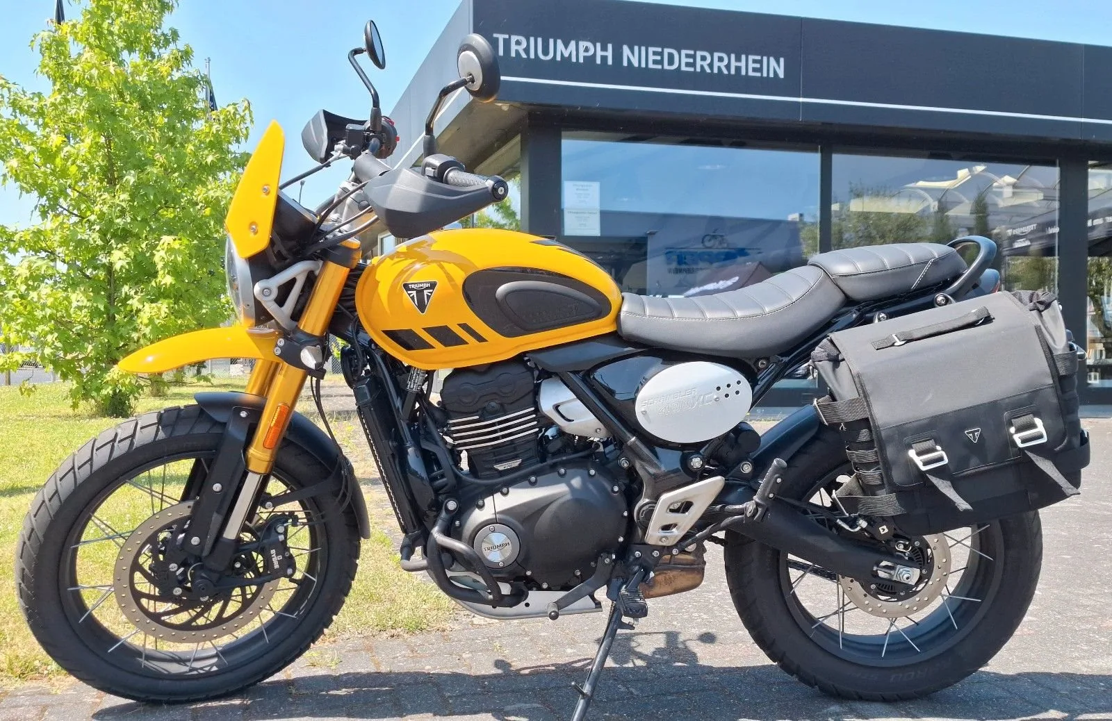 Triumph Scrambler 400 XC