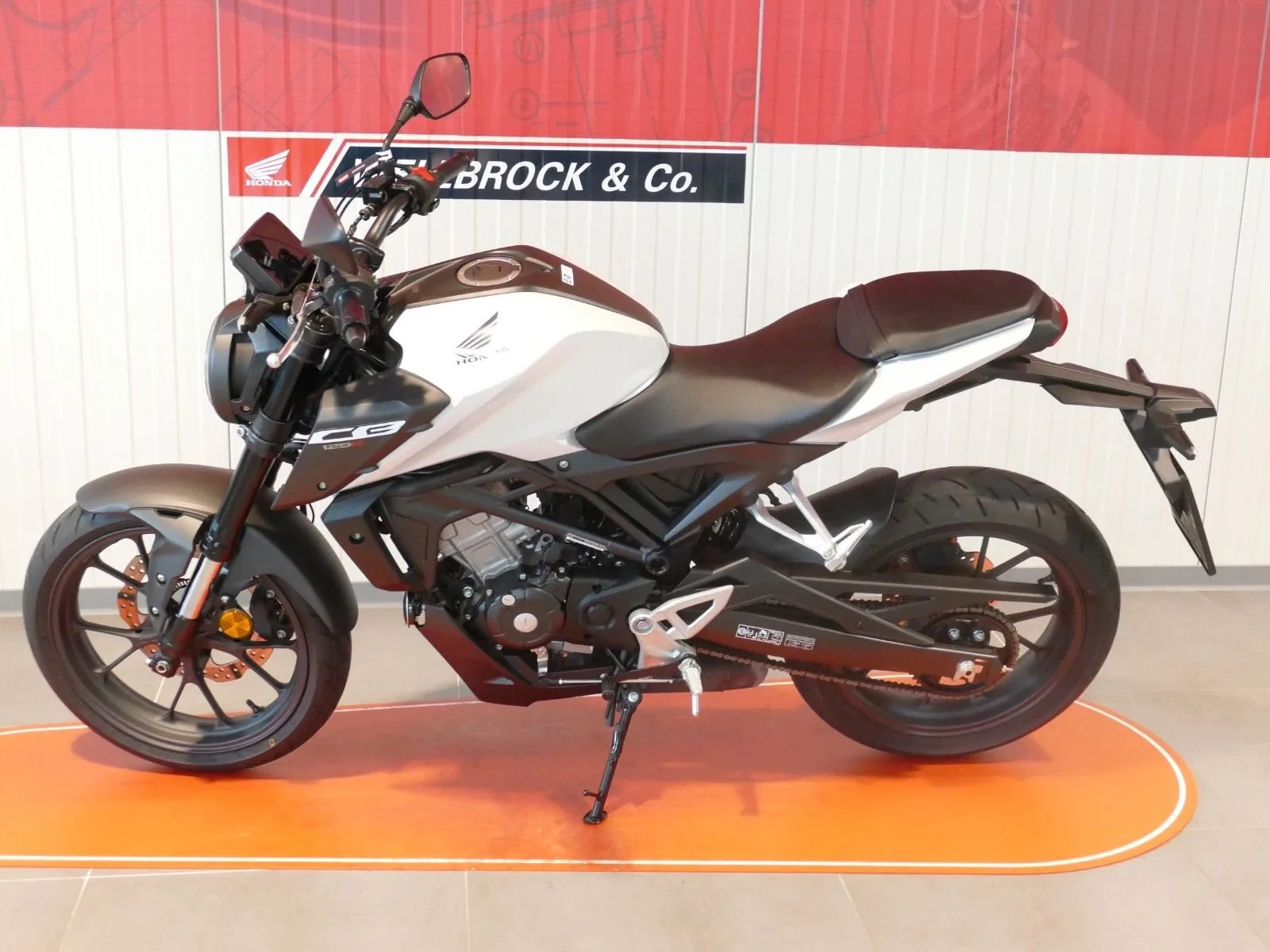 Honda CB125R