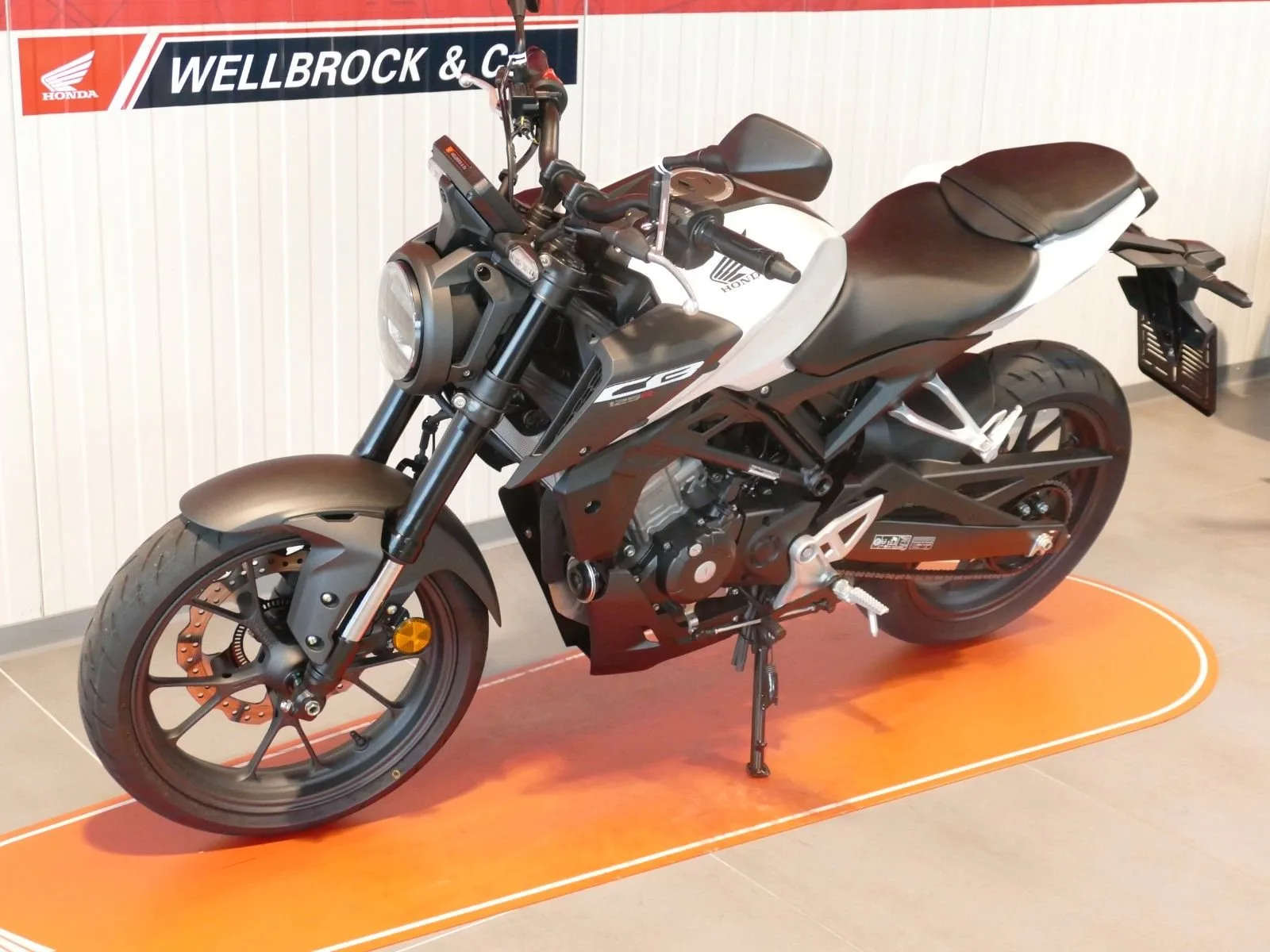 Honda CB125R