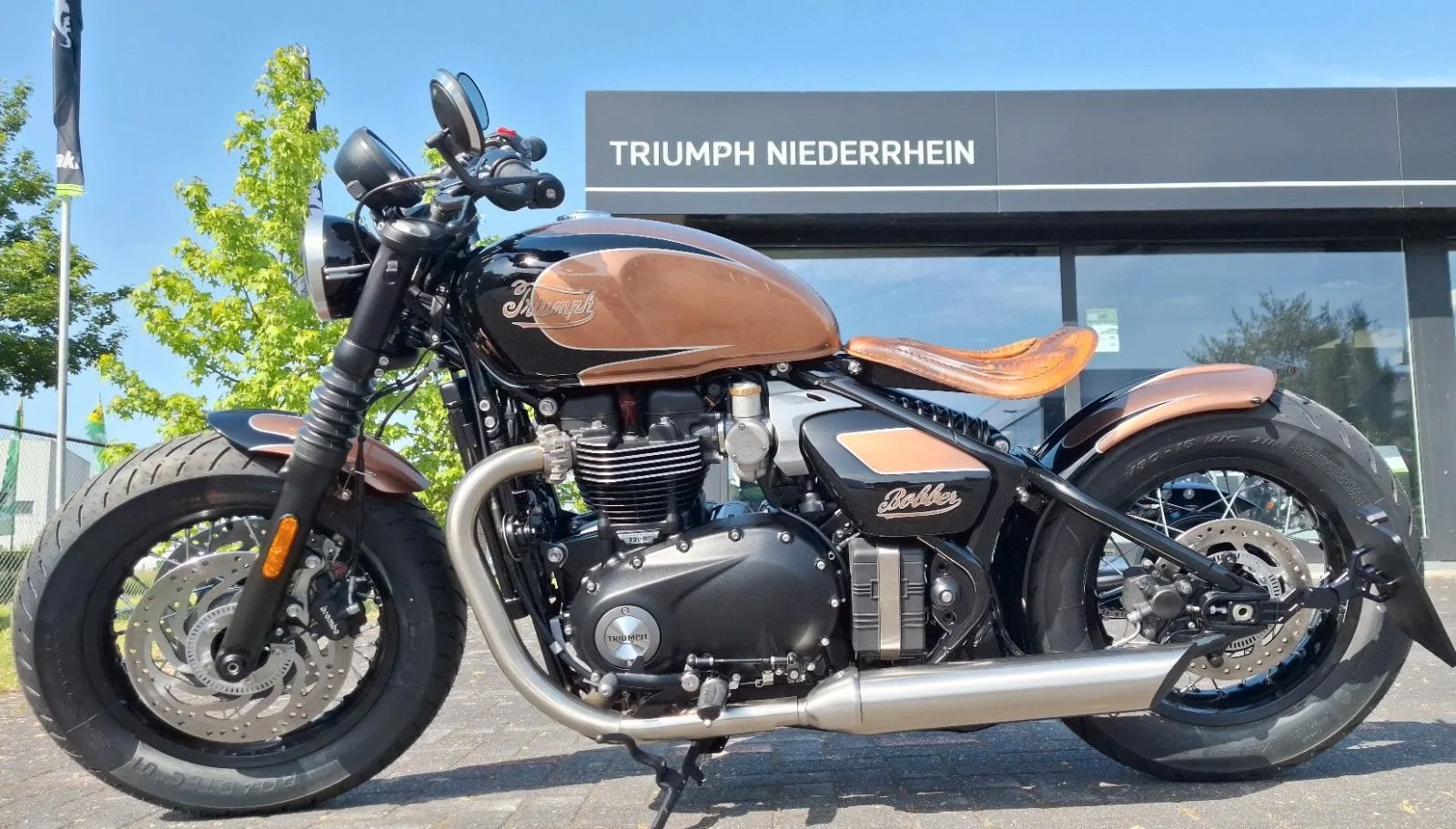 Triumph Bonneville Bobber Bronze Edition