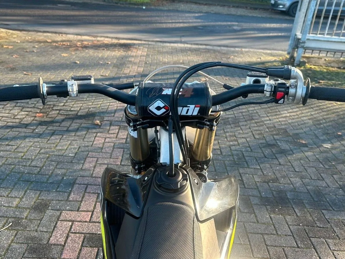 Triumph TF 450-RC EDITION