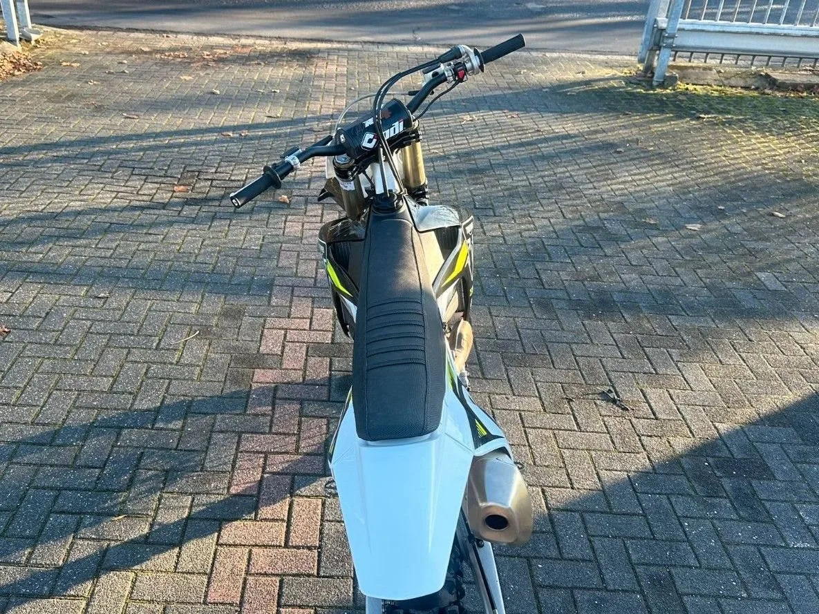 Triumph TF 450-RC EDITION