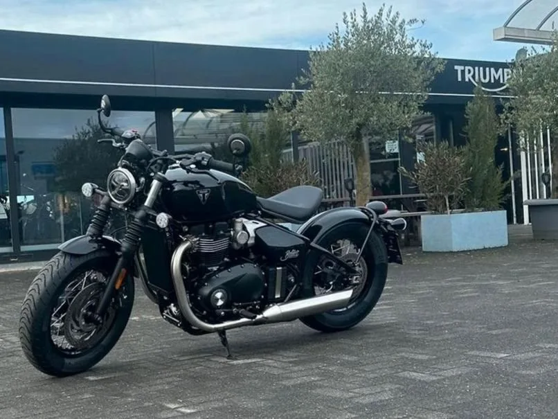 Triumph Bonneville Bobber