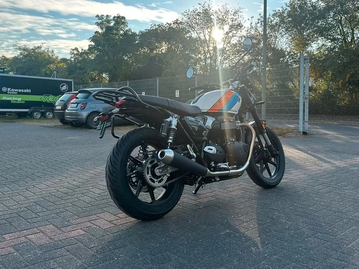 Triumph Speed Twin 900