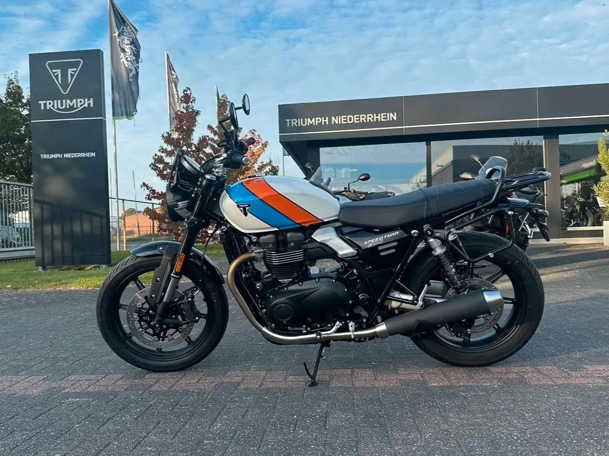 Triumph Speed Twin 900