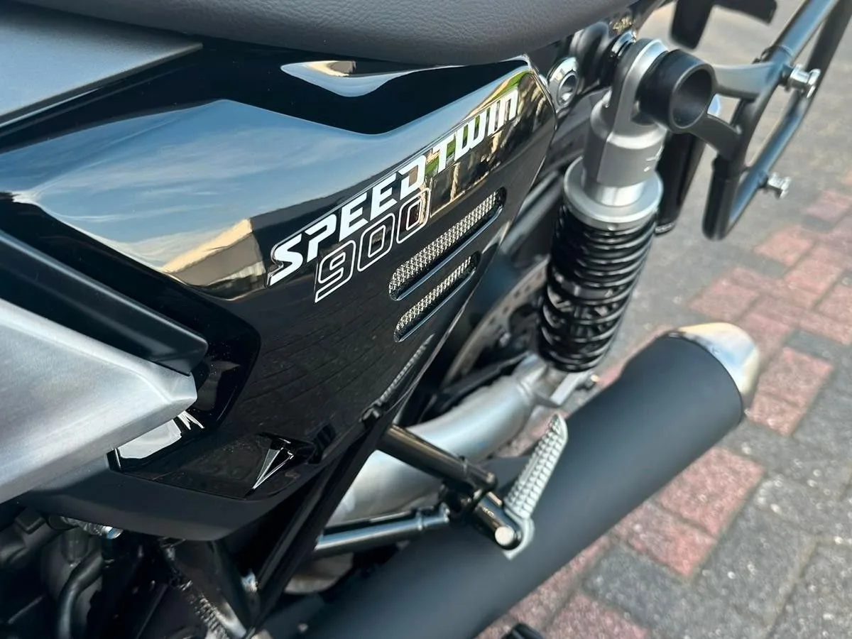 Triumph Speed Twin 900