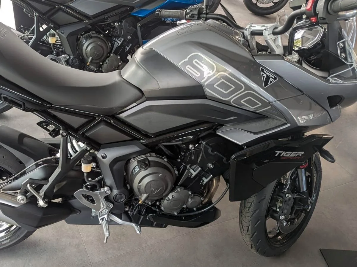 Triumph Tiger Sport 800