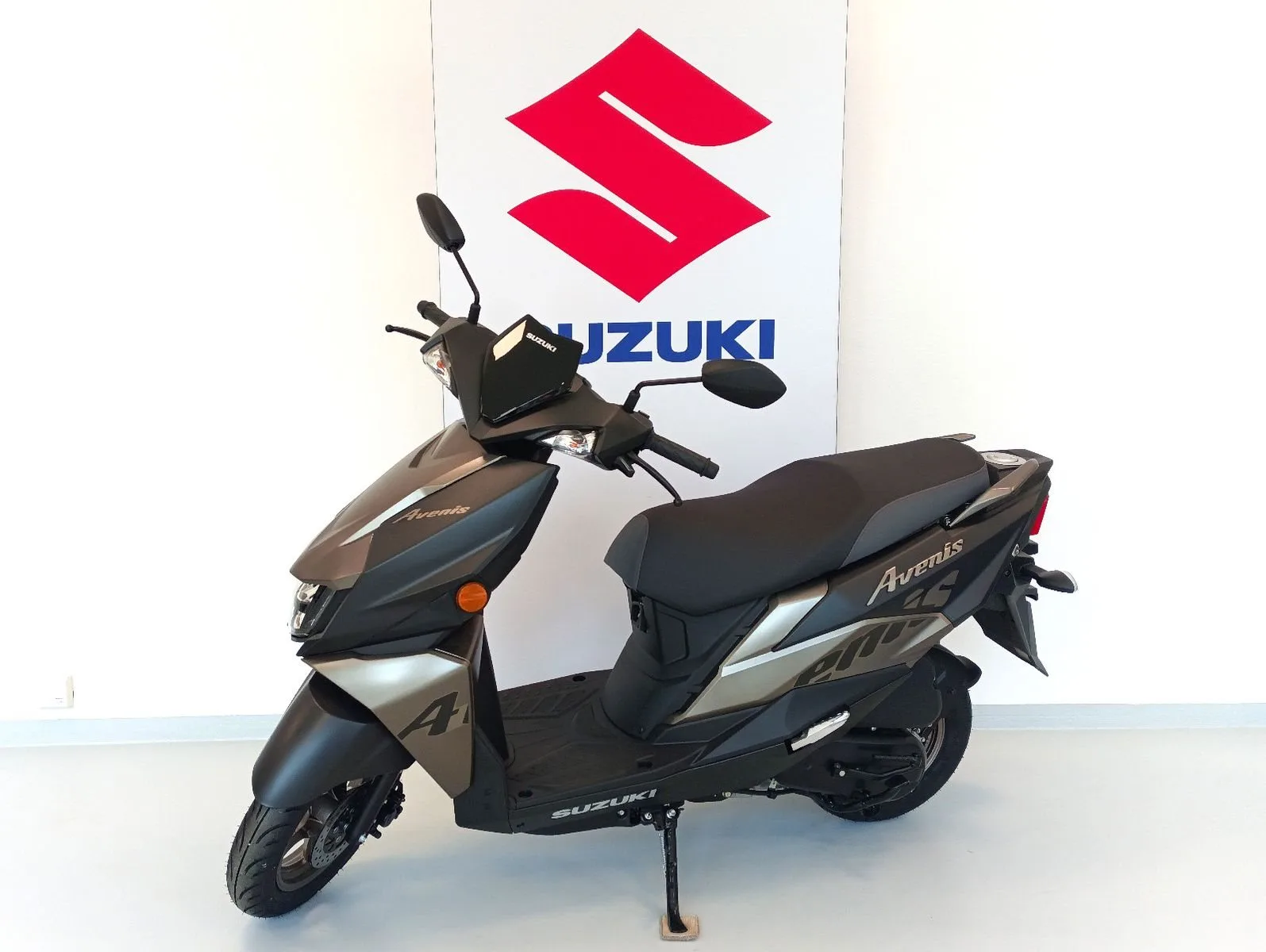 Suzuki Avenis 125