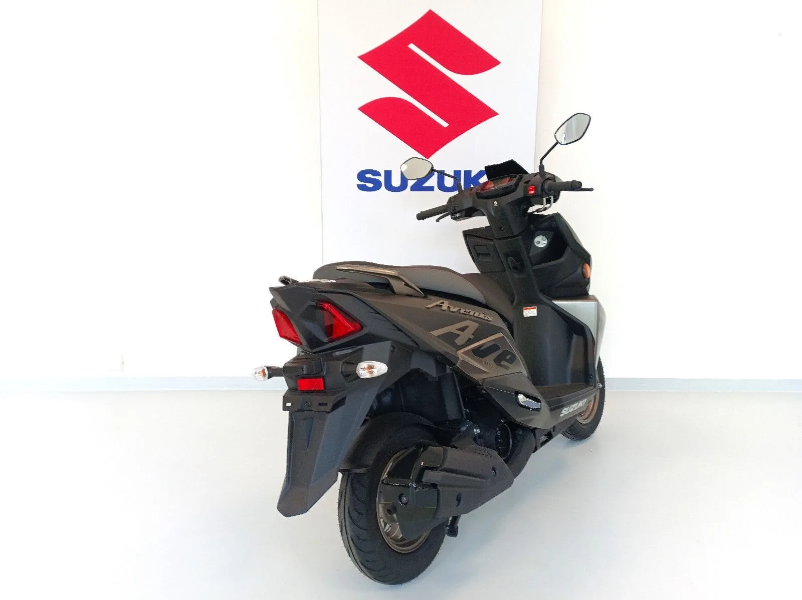 Suzuki Avenis 125