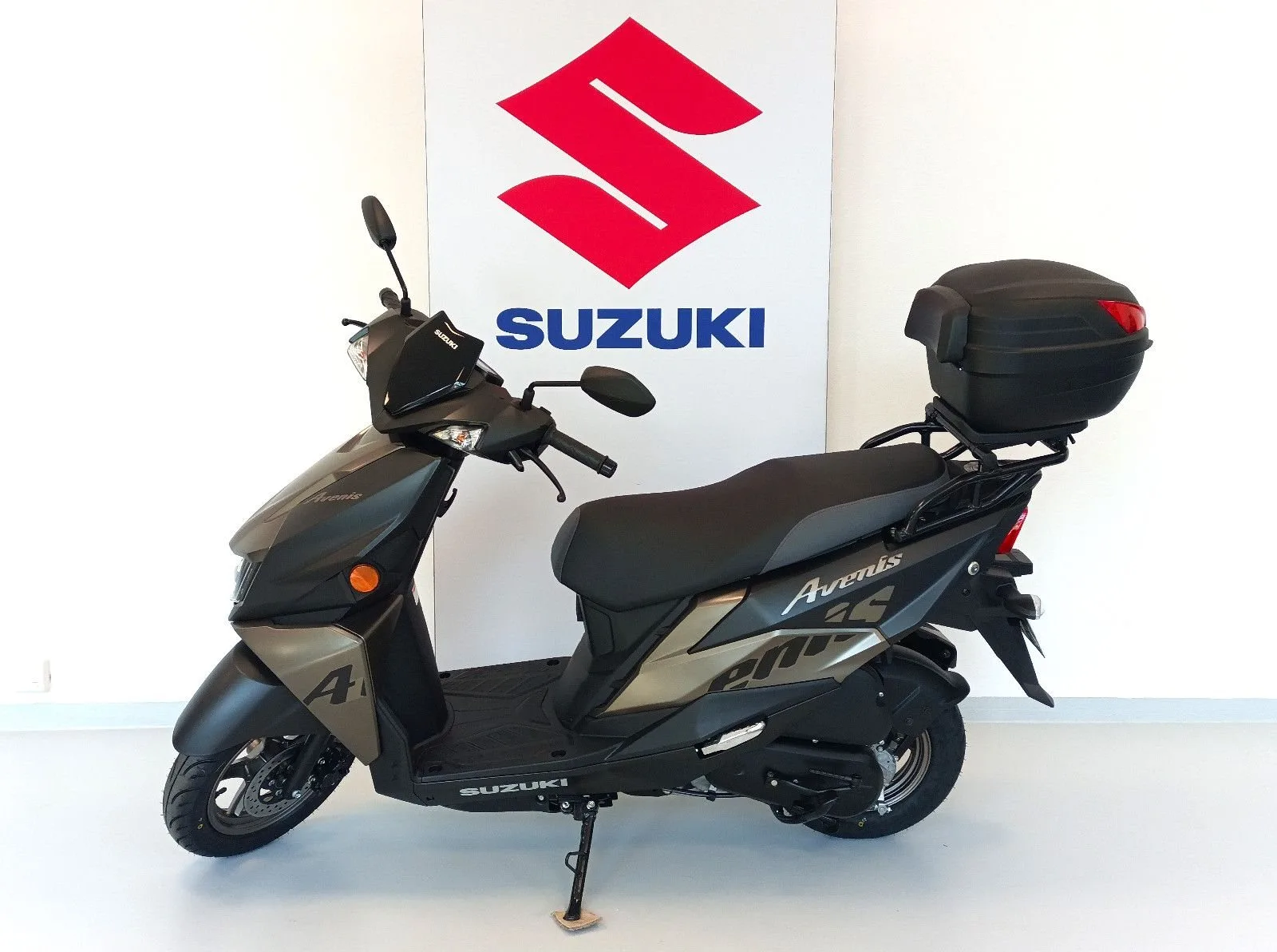 Suzuki Avenis 125