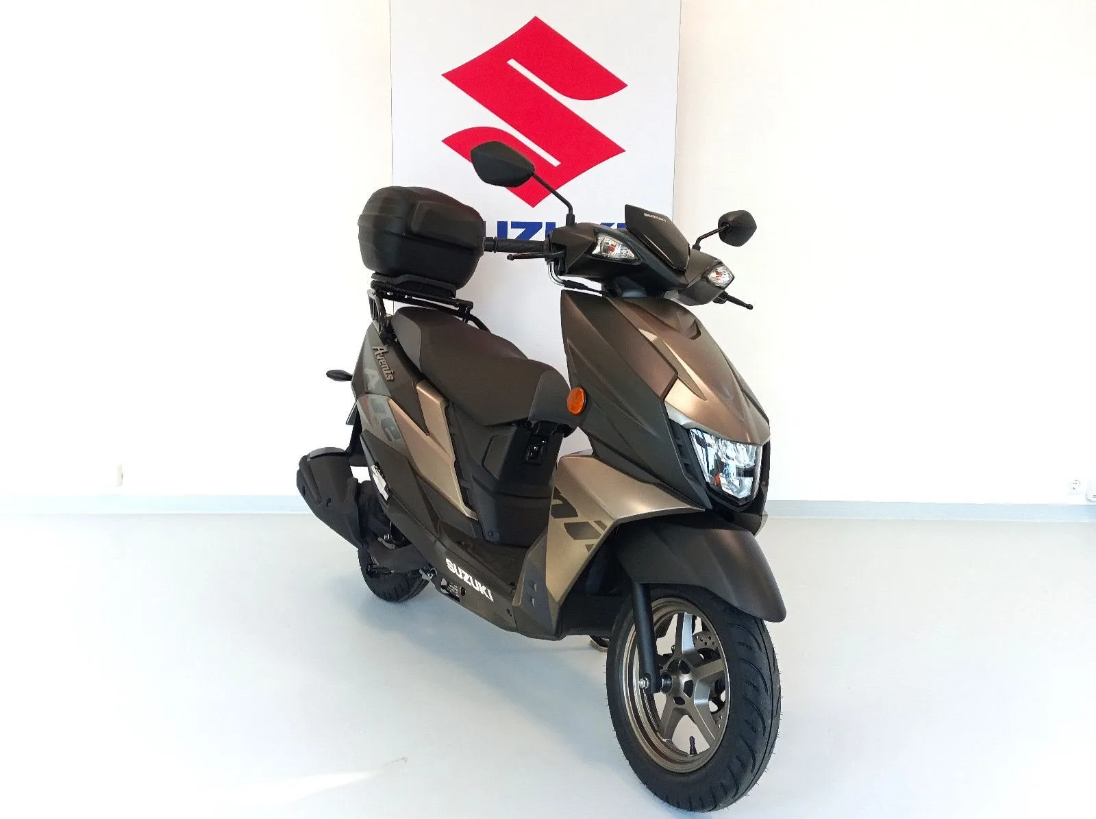 Suzuki Avenis 125